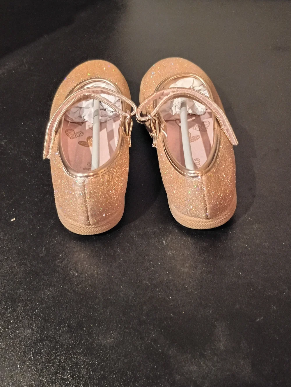 Girls Sparkle Mary Jane Dress Shoes in Gold